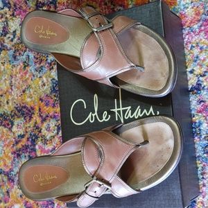 Size 9 COLE HAAN Air Darby Thong